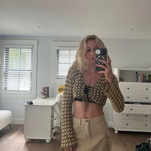 cropped crochet top - size xs - francesca’s